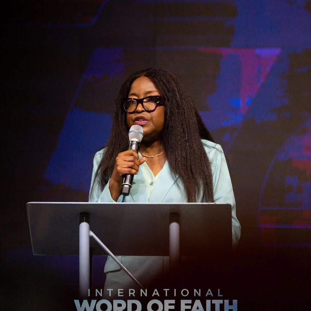 Credit to @dcclagos Day 3 of IWOF-Evening SessionSuch a blessing to have Rev. @peterayoalabi an (1)